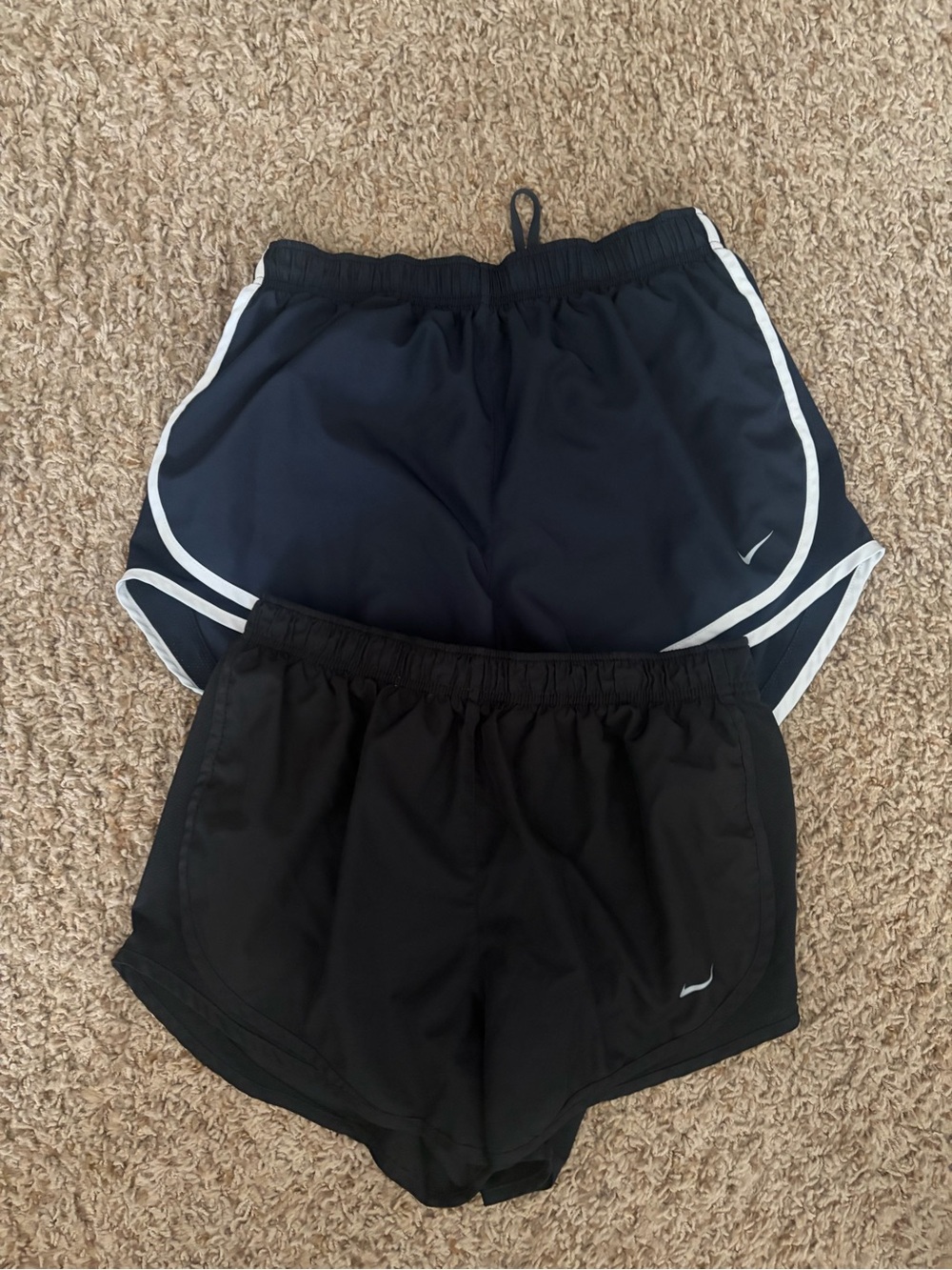 Women Nike Dri-fit shorts lot of 2 , size L